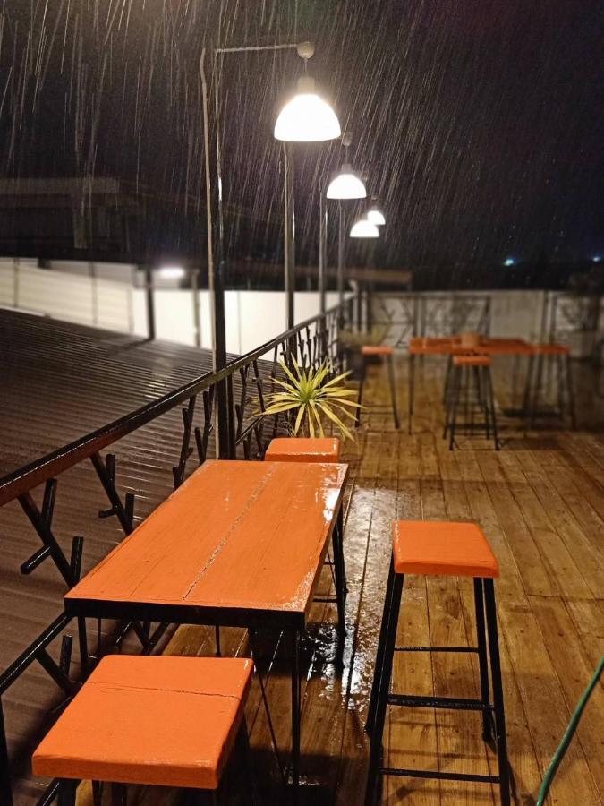 Huglampang Boutique Hotel Экстерьер фото